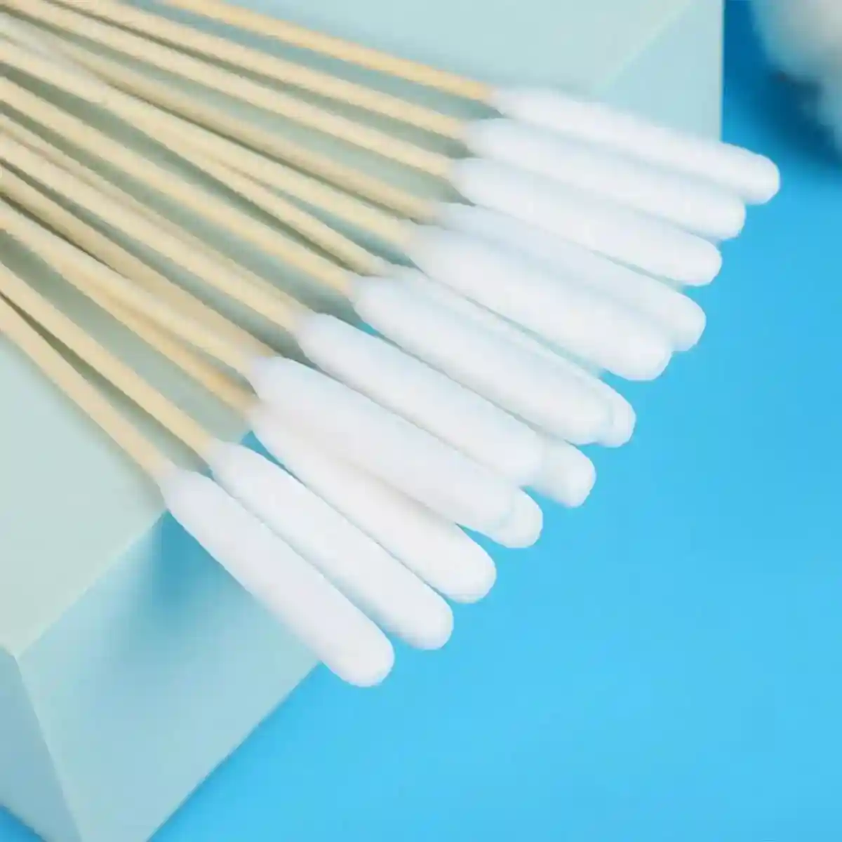6 Inch Long Cotton Swabs of Medium and Large Pets Ears Cleaning - Image 5