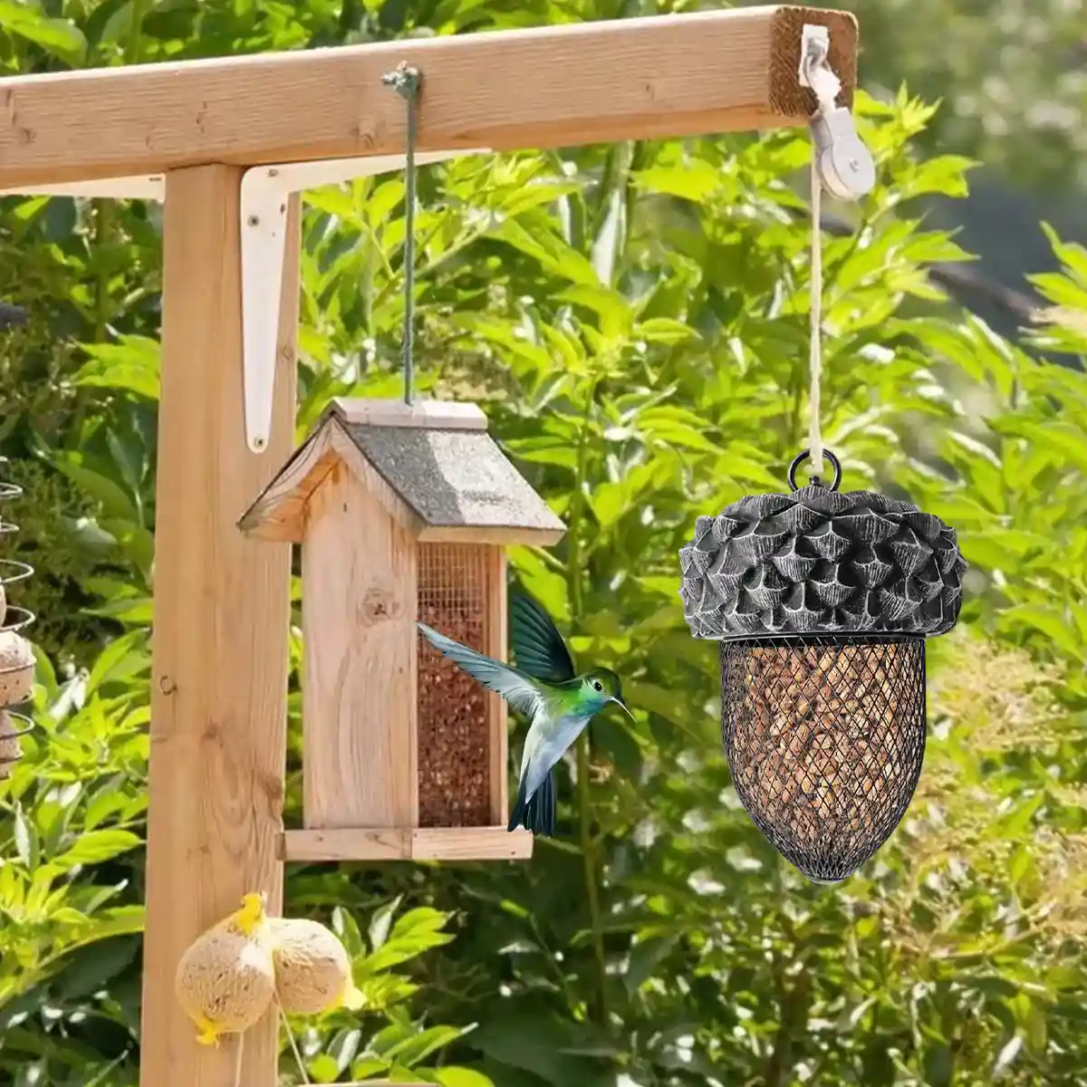 Acorn Bird Feeder Garden Wildlife Feeder - Image 6