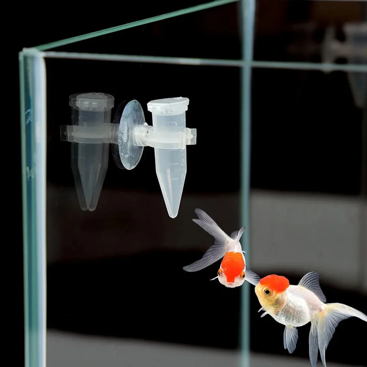 Automatic Fish Feeder With Suction Cup (10PCS) - Image 6