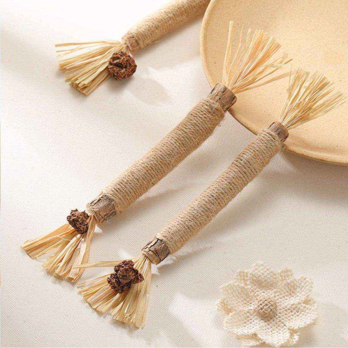 Cat Dental Health Silvervine Sticks Natural Chew Toy - Image 3