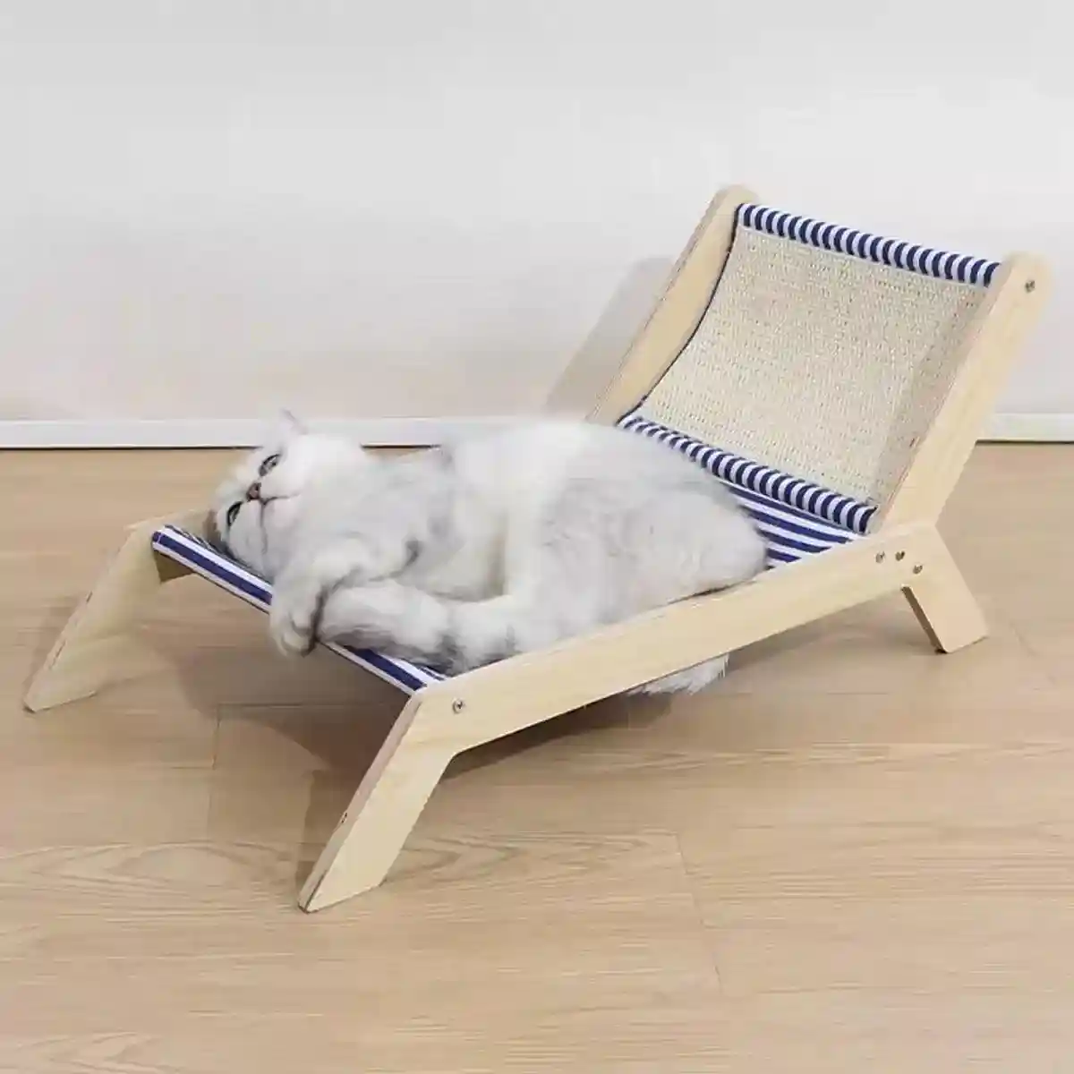 Cat Hammock Bed Summer Recliner with Scratch Post & Breathable Fabric - Image 12