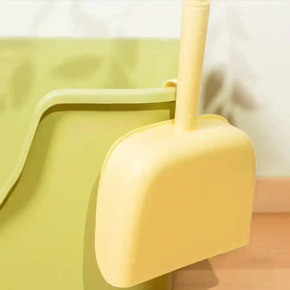 Efficient Cleaning Cat Litter Scoop With Long Handle - Image 12