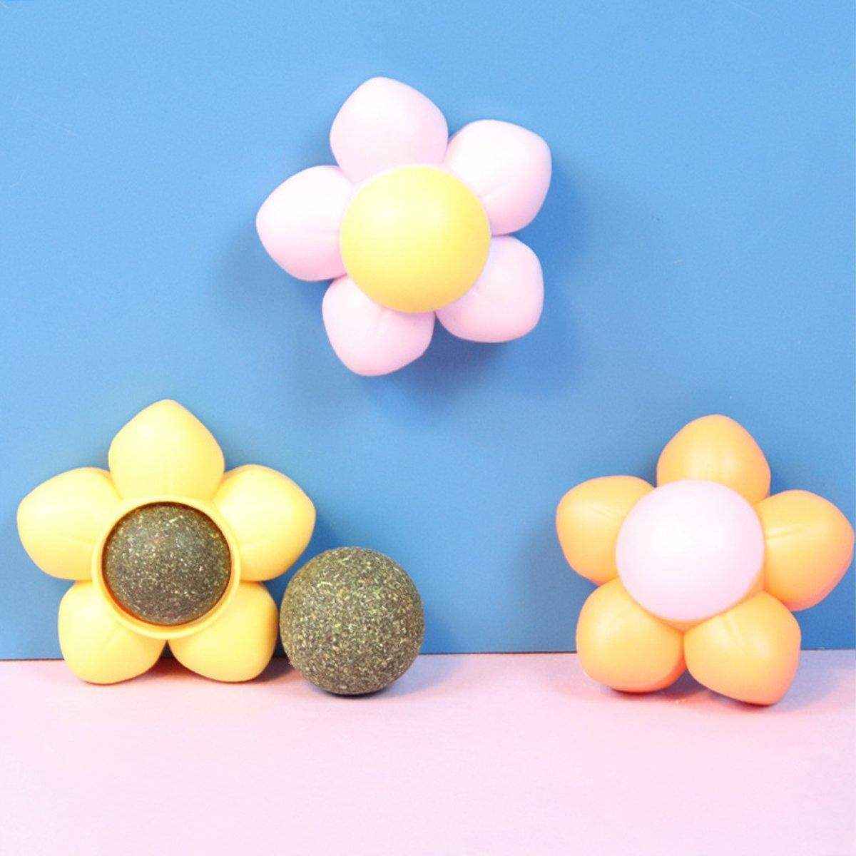 Catnip Ball Cat Toy Rotating Mint Ball Toy - Image 5