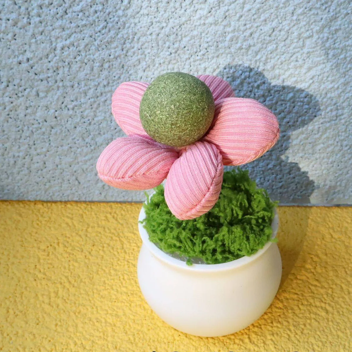 Catnip Flower Pot Toy for Cats Interactive Chew & Play Toy - Image 11