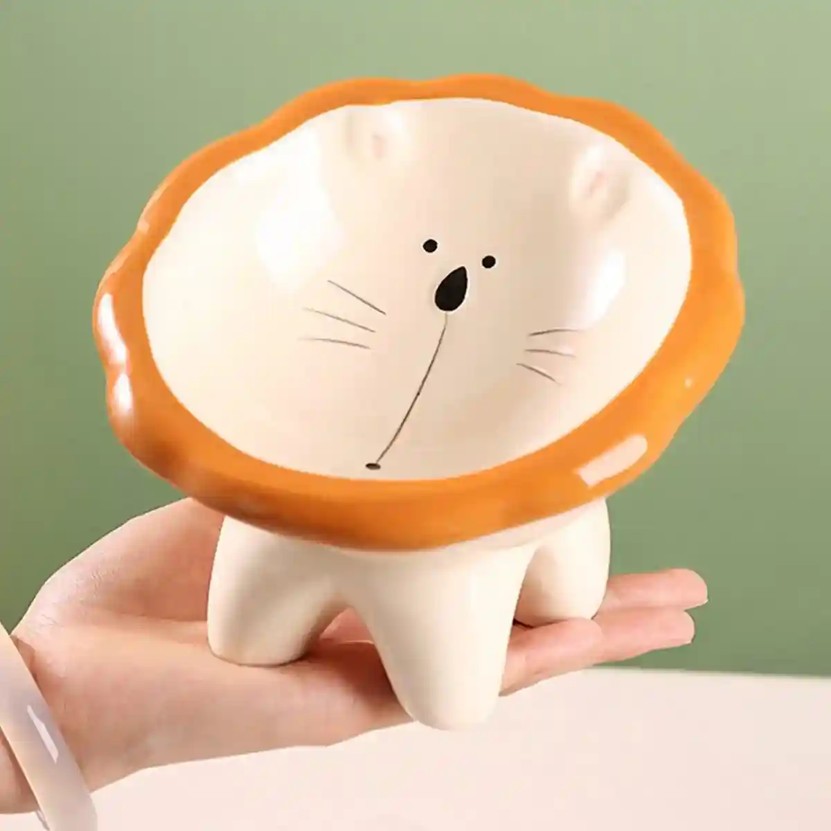 Ceramic Pet Bowl Tilted Design for Neck Protection & Stylish Cartoon Lion - Image 8