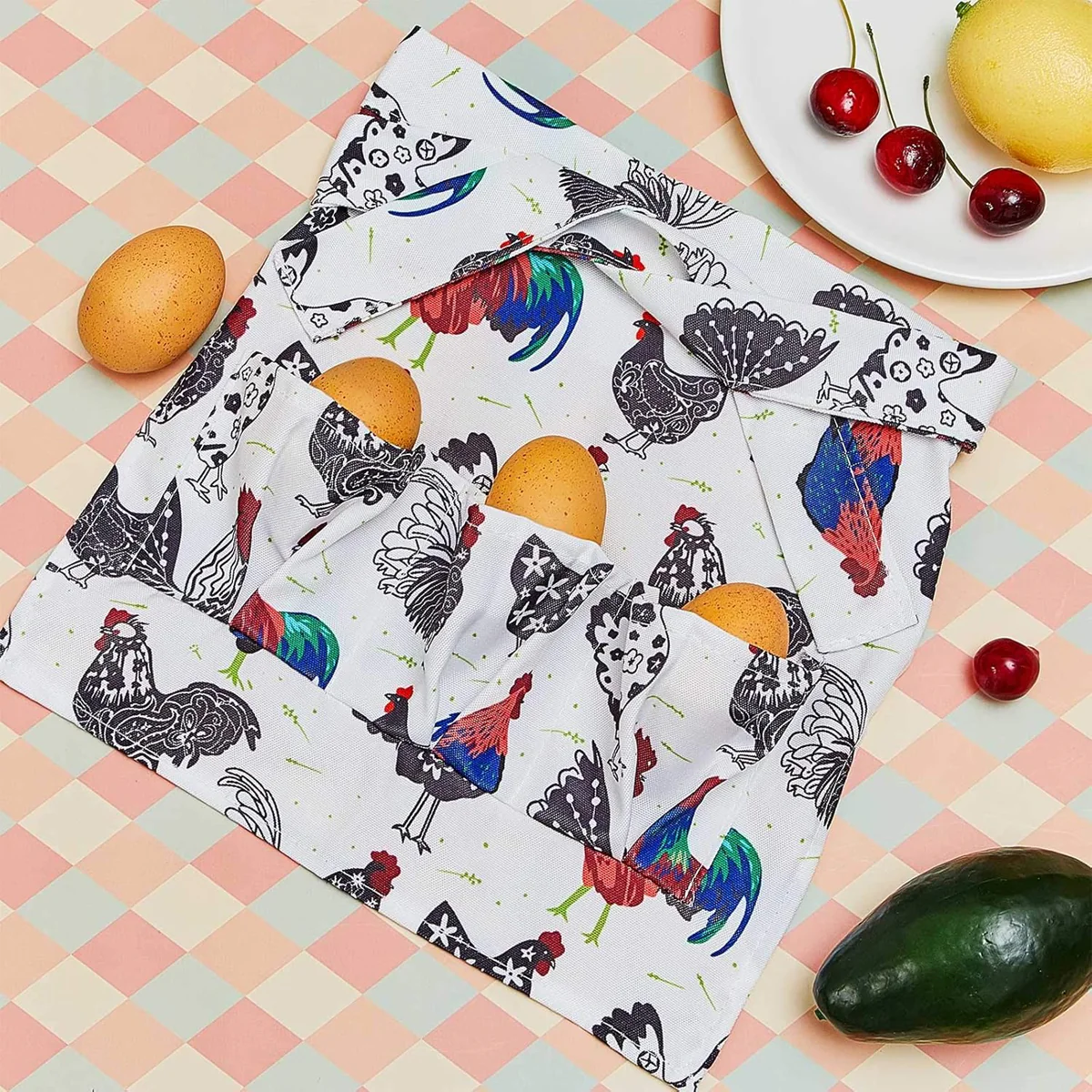 Egg Collecting Apron With Deep Pockets - Image 9