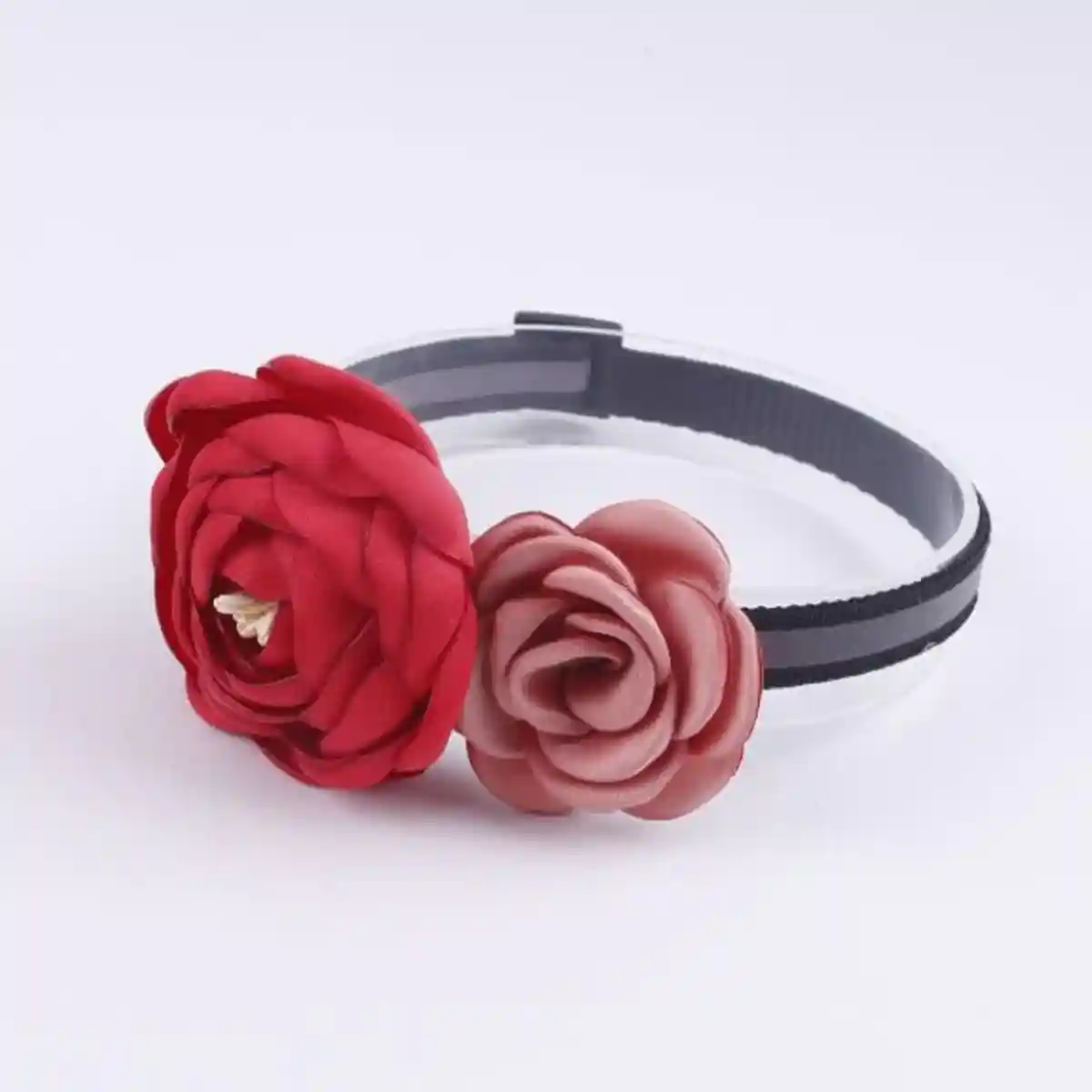 Elegant Adjustable Flower Pet Collar for Cats and Small Dogs - Image 10