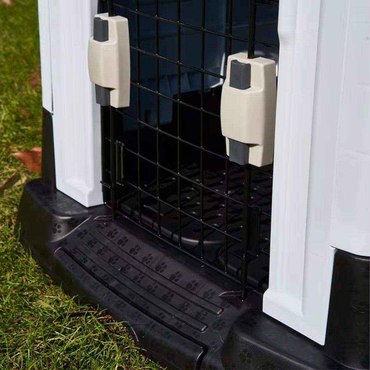 Dog Kennel Four Seasons Sunscreen Rainproof Outdoor Pet Shelter with Toilet - Image 15