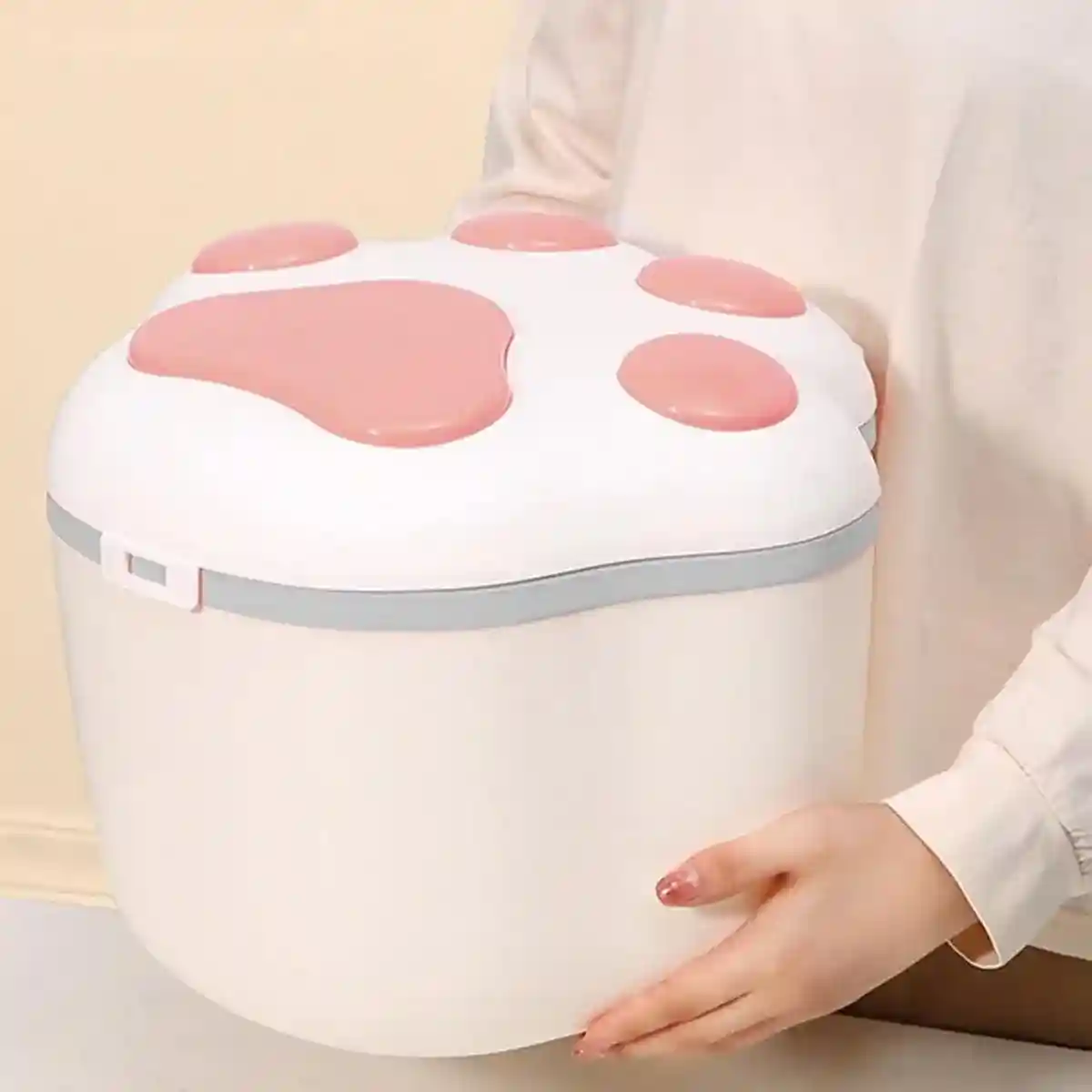 Large Pet Food Storage Bucket Airtight Design with 3kg Capacity - Image 6