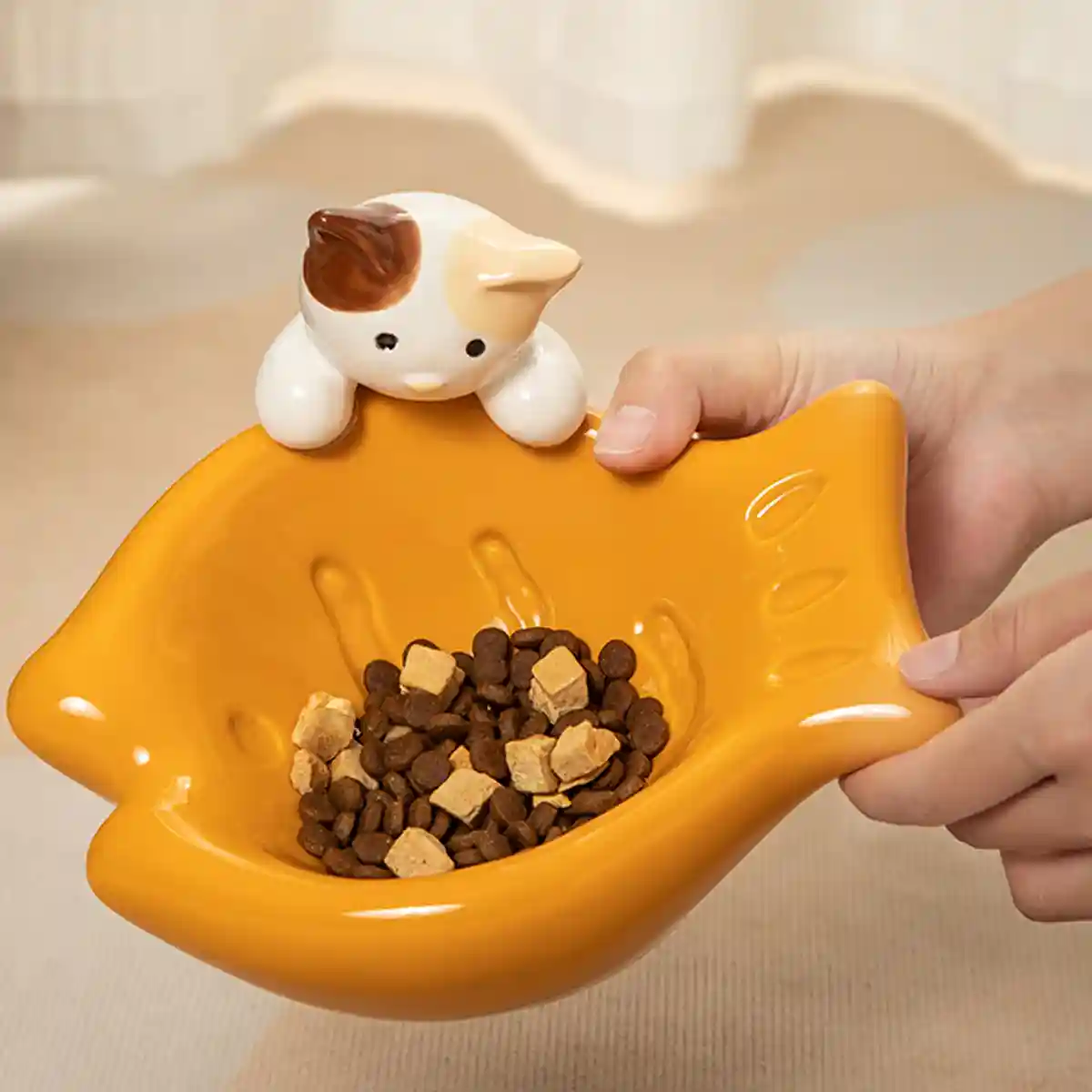 Tilted Ceramic Cat Bowl with Neck Support for Cats and Small Dogs - Image 12