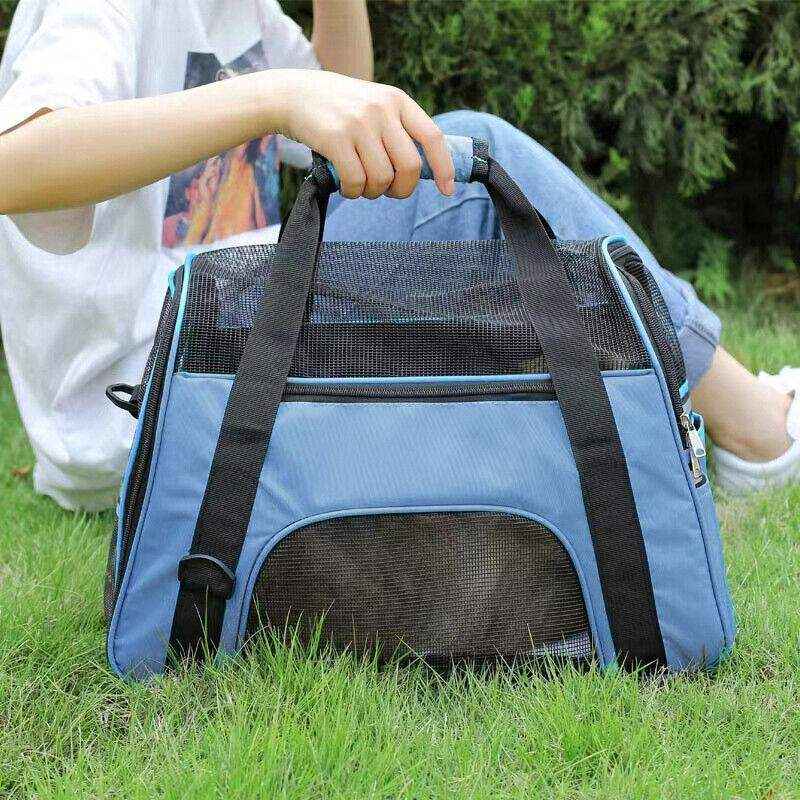 Portable Pet Carrier Bag 4 Colours - Image 12