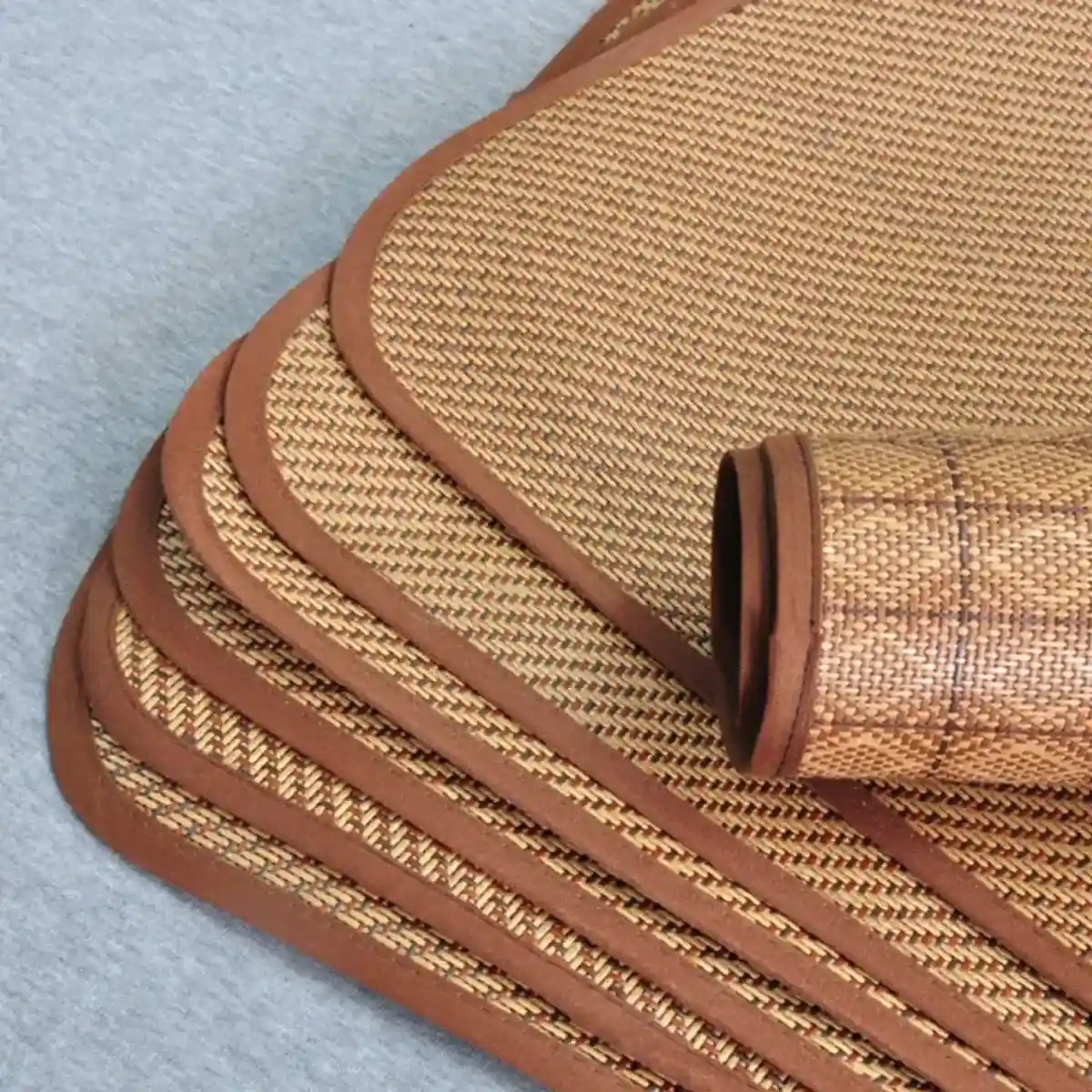 Breathable Pet Cooling Mat for Cats, Dogs & Small Animals - Image 4