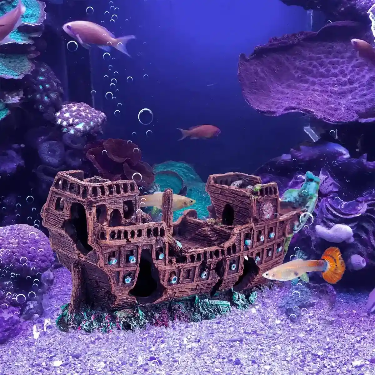 Pirate Ship Aquarium Ornament Resin Shipwreck Fish Tank Decor - Image 7