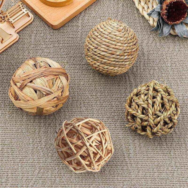 Durable Chew Toys for Rabbits Natural Grass Ball Set - Image 9