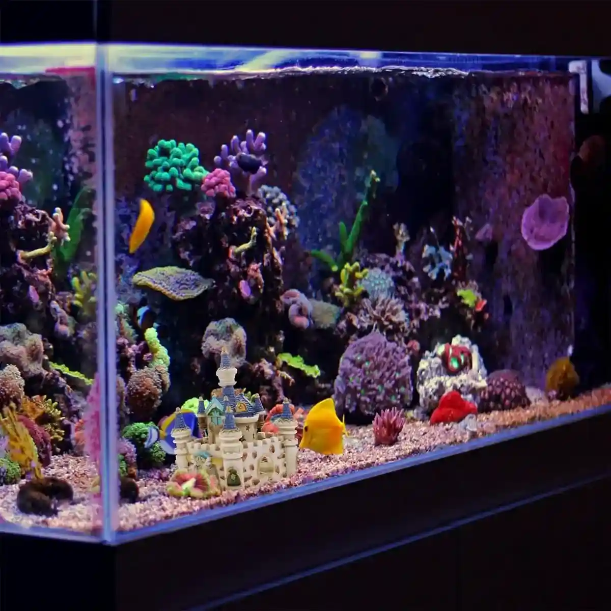 Mini Resin Castle Aquarium Decoration for Fish Tank - Image 10