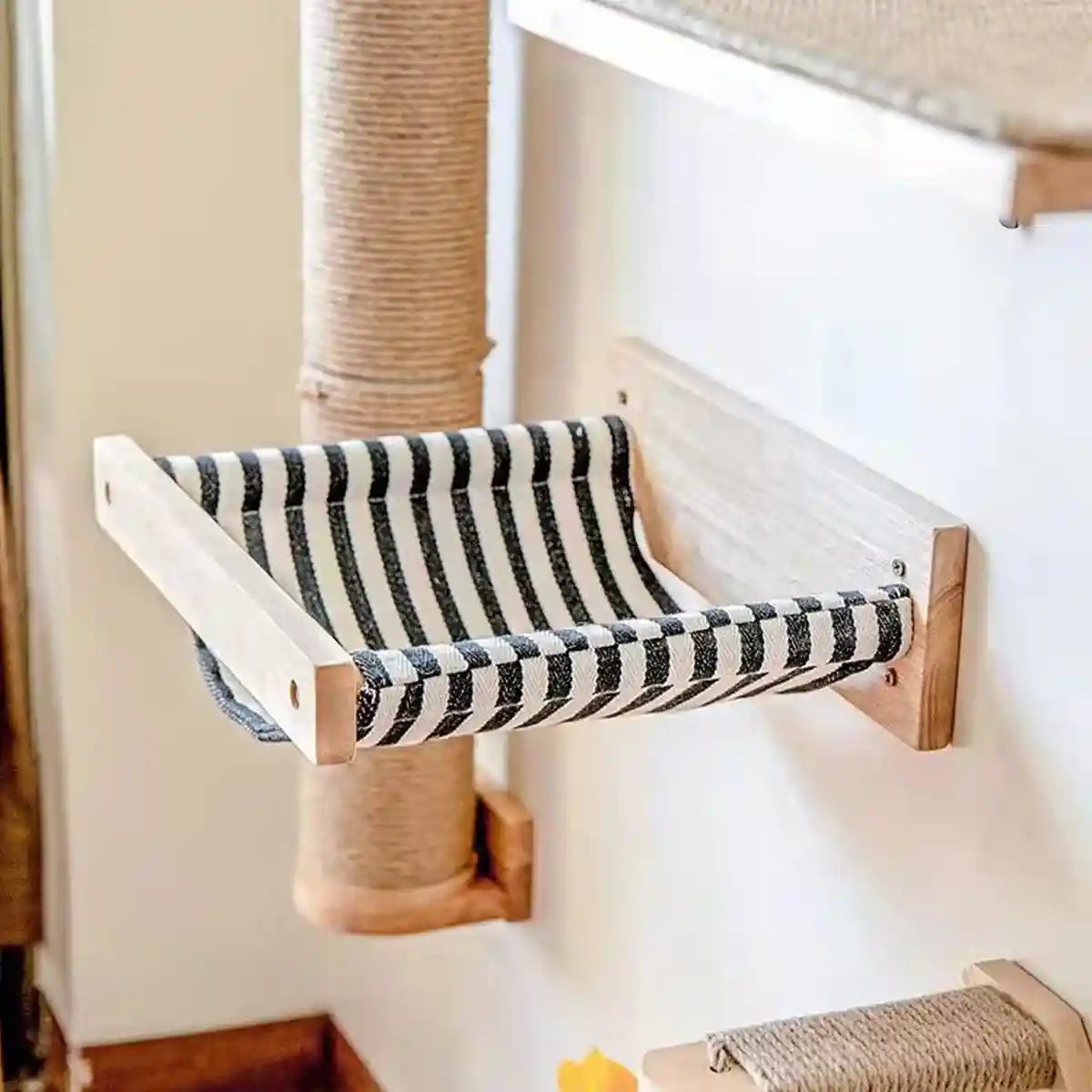Solid Wood Wall-Mounted Cat Hammock Space-Saving Cozy Cat Bed - Image 5