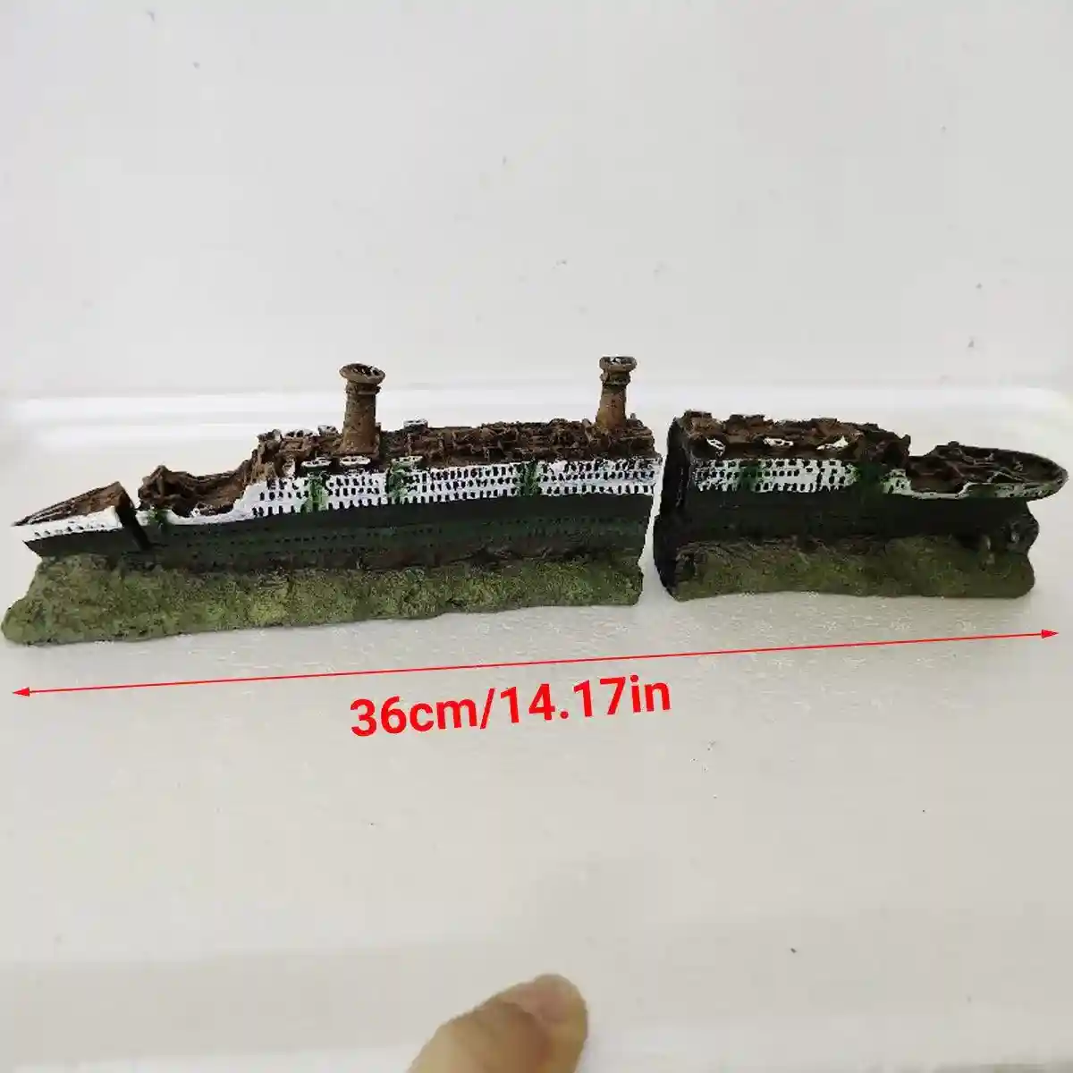 Titanic Shipwreck Aquarium Decoration Realistic Resin Design for Fish Tanks - Image 15